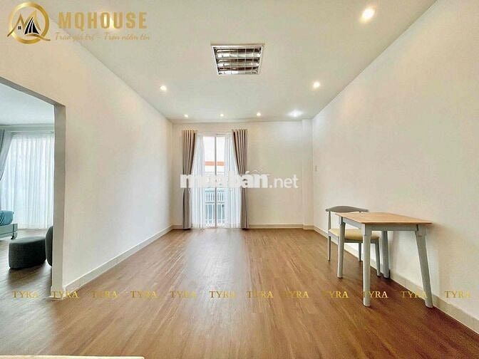 🏡Căn Hộ Ngay Trung Tâm Quận Phú Nhuận - Full Nội Thất Mới - Bancol Lớn
