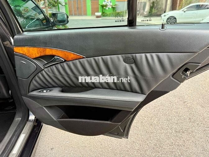 Mercedes Benz E280 date 2008 xe chuẩn đẹp zin