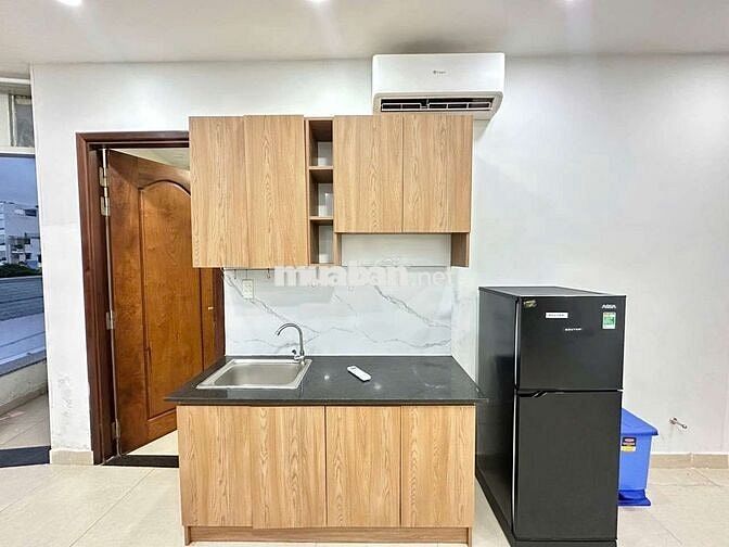 Căn Hộ Studio 45M2 Ban Công Full Nội Thất Đ.Nơ Trang Long.QBT