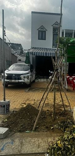 CHO THUÊ NHÀ NGUYÊN CĂN 1 TRỆT VÀ 1 LẦU 2 MẶT TIỀN 20m VÀ LỀ ĐƯỜNG 1 