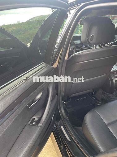 BMW 5 Series 2013 520i  cần bán