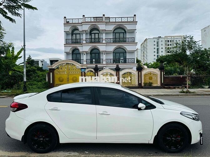 Kia Cerato 2016 1.6 MT