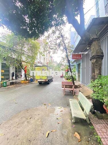 Bán nhà hẻm xe tải đường số 2 Trường Thọ. 3 Tầng, nhà mới, Hoàn công