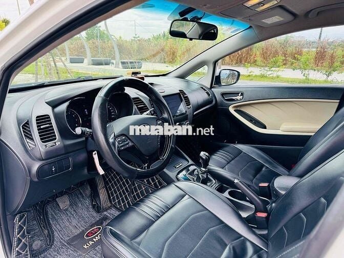 Kia Cerato 2016 1.6 MT