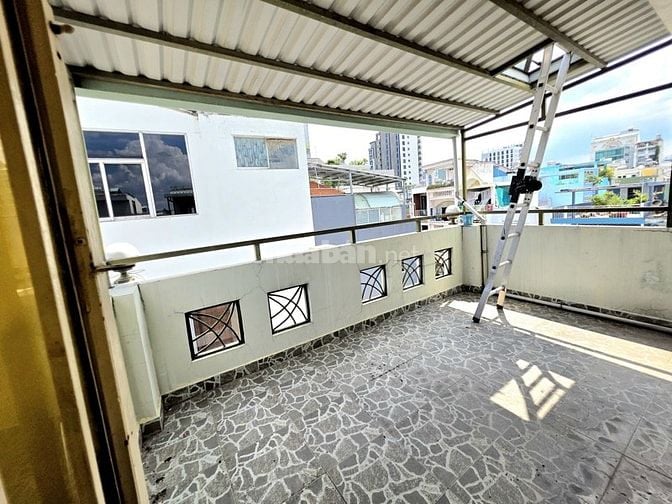 BÁN NHÀ 5 TẦNG NGAY CHỢ ĐƯỜNG CAO THẮNG QUẬN PHÚ NHUẬN 