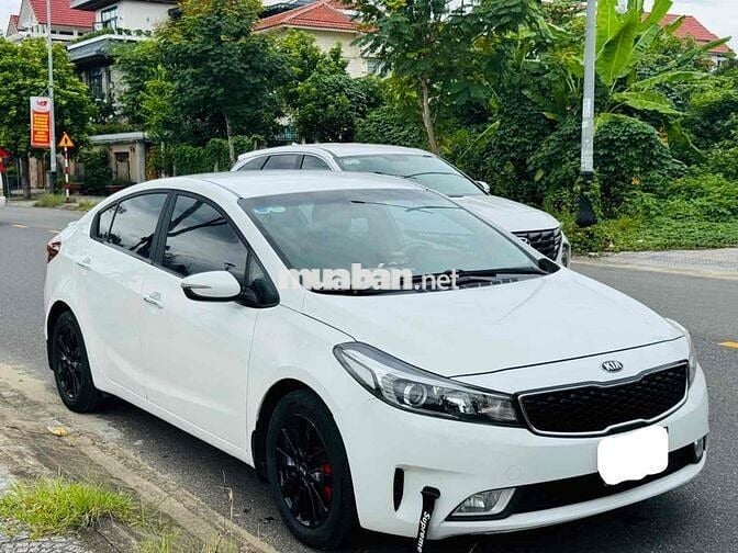 Kia Cerato 2016 1.6 MT