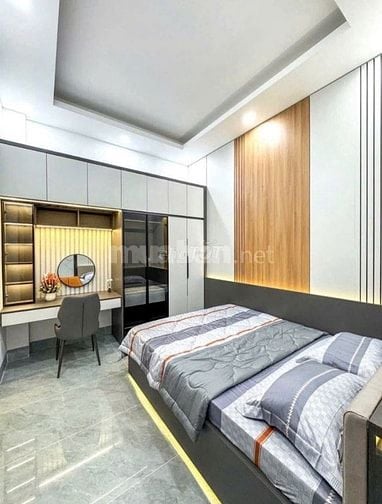 BẤN NHÀ 2 LẦU GẦN BỆNH VIỆN HOÀNG MỸ BÌNH DƯƠNG