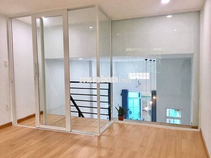 Cho thuê Nhà đẹp theo phong cách Tây, rộng thoáng mát