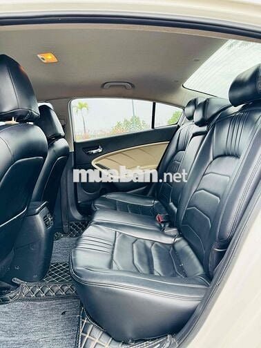 Kia Cerato 2016 1.6 MT