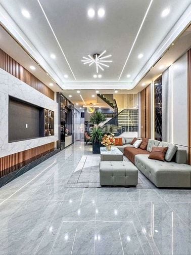 BẤN NHÀ 2 LẦU GẦN BỆNH VIỆN HOÀNG MỸ BÌNH DƯƠNG