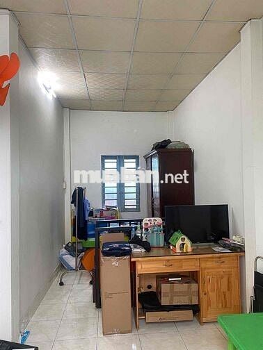 nhà sổ hồng riêng sử dụng 30m2 giá hơn 1tỷ ngay bến xe miền tây