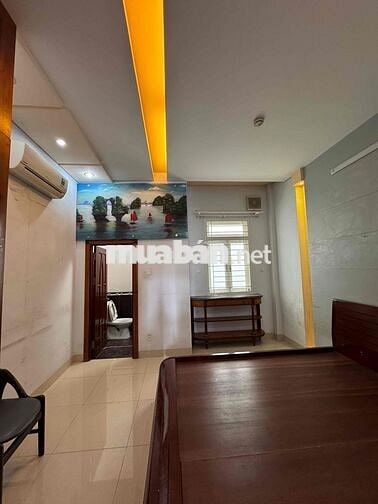 Cho Thuê Nhà 1T2L 3PN4WC Oto Đỗ Trong Sân Nhà ĐH Kinh Tế Luật