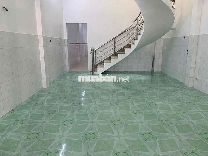 Mặt Tiền Đường Khu Họ Lê - 100m2 - 3 tầng - Nhà Mới - Thuê Lâu Dài