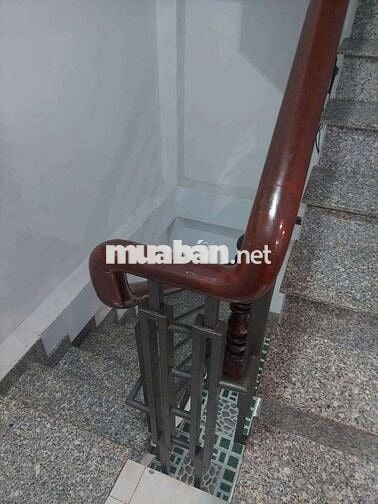 Bán nhà rạch cát 2 tỷ 330tr 1 trệt 2 lầu shr