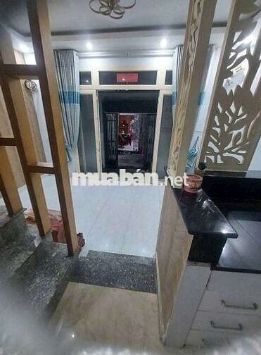 Bán nhà rạch cát 2 tỷ 330tr 1 trệt 2 lầu shr