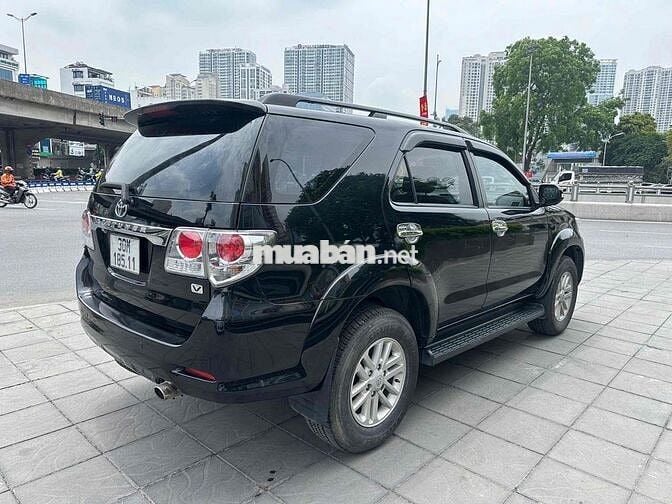 Toyota Fortuner 2013 2.7V 4x2 AT - 130000 km