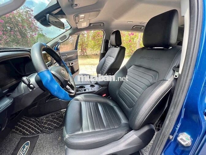 Everest 2023 Sport 4x2 - 59000 km - Xanh Cực Hiếm.