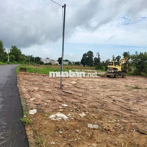 Bán gấp giá rẻ 133m2, 6m mặt tiền chỉ có 1,15 tỷ