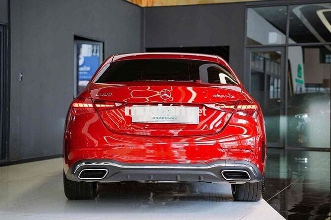 Mercedes Benz C Class 2022 C300 AMG - 22000 km
