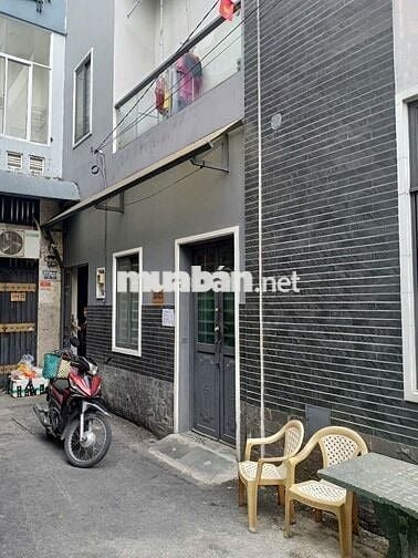 Phòng trọ 30m2 sát Ngã Tư Ng Oanh, Ng V Lượng