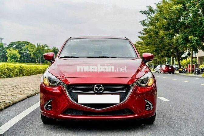 Mazda 2 Luxury 2019 - xe gia đình, giữ rất kỹ