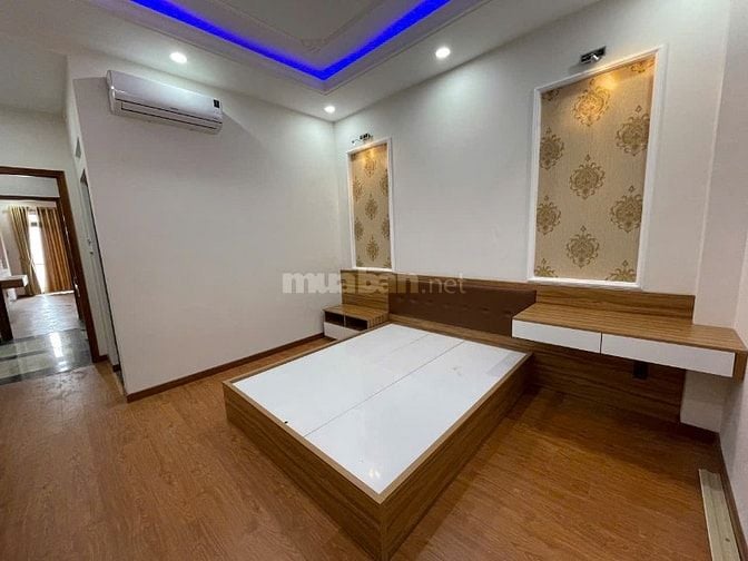 KDC Phú Hồng Thịnh 9 - Bán nhà 1 trệt 3 lầu đầy đủ nội thất