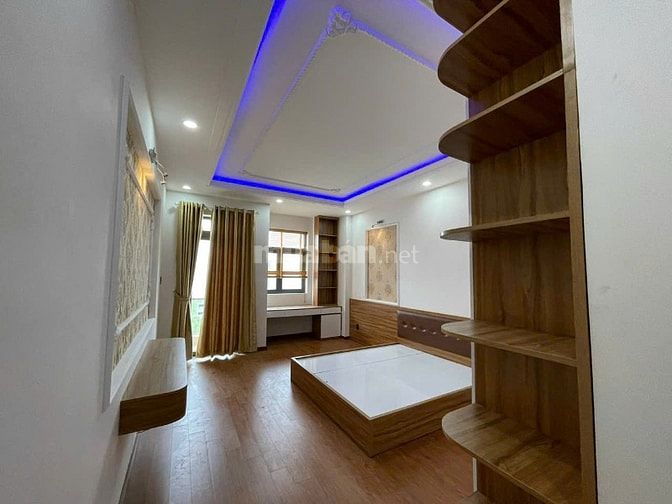 KDC Phú Hồng Thịnh 9 - Bán nhà 1 trệt 3 lầu đầy đủ nội thất