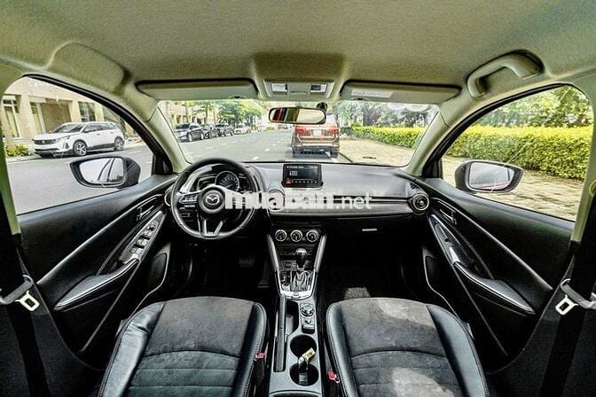 Mazda 2 Luxury 2019 - xe gia đình, giữ rất kỹ