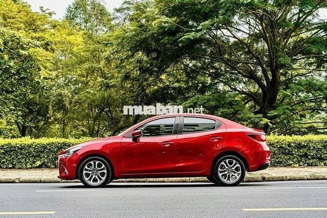 Mazda 2 Luxury 2019 - xe gia đình, giữ rất kỹ