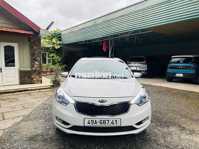 Kia Cerato 2014 1.6 AT Hatchback