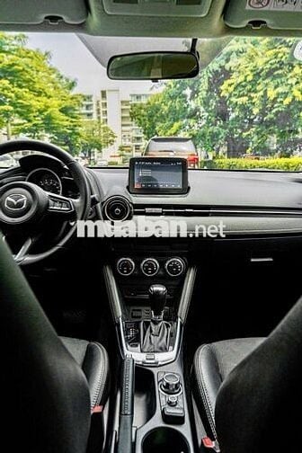 Mazda 2 Luxury 2019 - xe gia đình, giữ rất kỹ