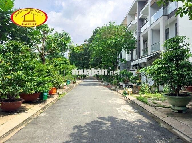 Bán Gấp Nền Đất Nhà phố View Công Viên KDC SADECO, Phước Kiển A