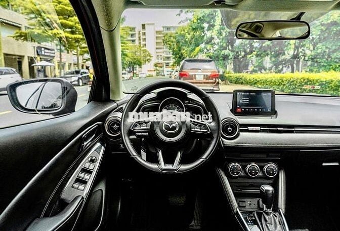 Mazda 2 Luxury 2019 - xe gia đình, giữ rất kỹ