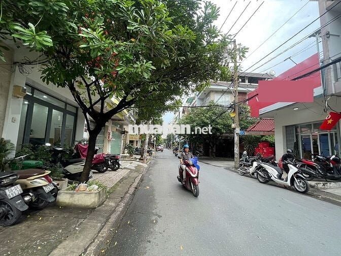 Mặt Tiền Đ. Bế Văn Đàn Sát Chung Cư Bàu Cát, Phường 14, Quận Tân Bình