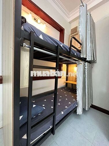 Phòng KTX đầy đủ tiện nghi đường Cộng Hoà chỉ 1.6tr bao phí