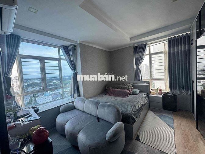 Căn hộ chung cư,diện tích 129m2,3 phòng ngủ,số 9 nguyên huu thọ