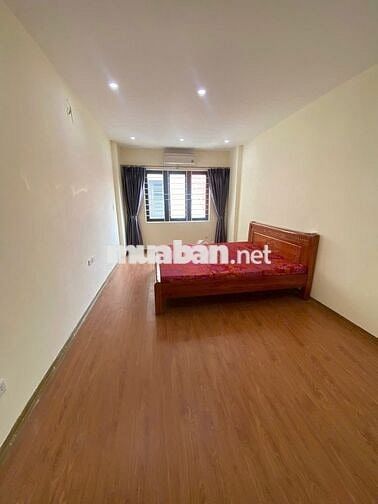 Việt Hưng - Nguyên Căn 35m2× 5 Tầng - Full Đồ