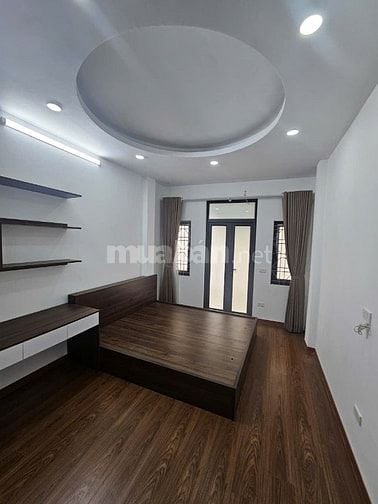 Cho thuê nhà riêng Gần Phố chùa Quỳnh ( Tân Lập). 30m x 5T gồm 3 ngủ