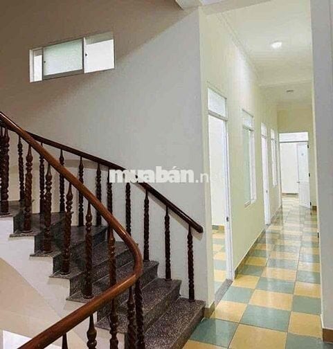 ✅ Cho thuê nhà 3 tầng mặt tiền : 30/4 , Hoà Cường