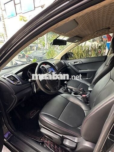 Kia Cerato 1.6 MT 2010