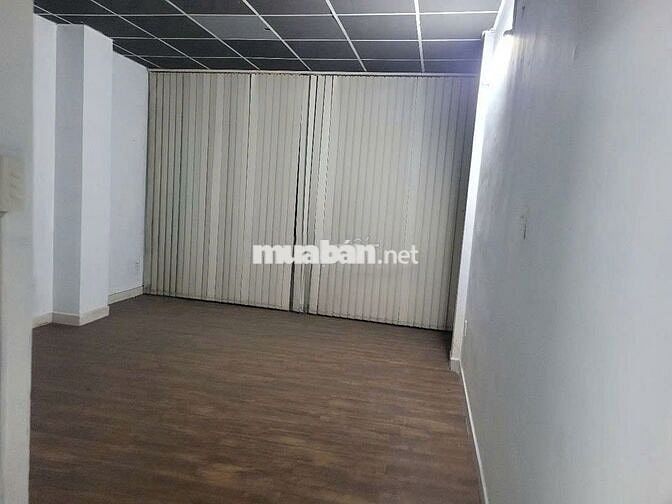 Cho thuê MTKD Hồ Văn Huê 4x10m, 2 tầng giá 15 triệu