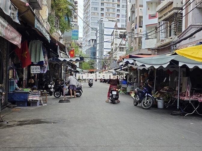 BÁN NHÀ NGAY CHỢ ĐƯỜNG CAO THẮNG QUẬN PHÚ NHUẬN