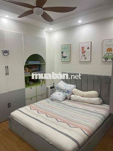 Nhà mới xây khu Phan Xích Long, P7, PN(4x12),4tầng giá 17tỷ