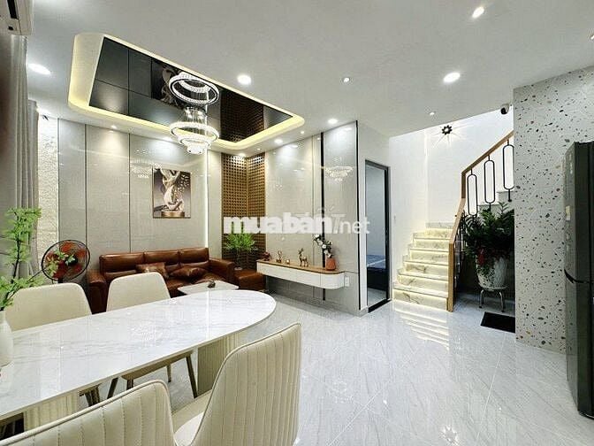 Bán nhà hẻm 3 gác khu Phan Xích Long ngang 6m 3PN căn góc sẵn nội thất