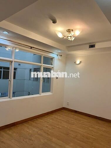 Cần bán căn hộ Penthouse Hoàng Tháp Plaza