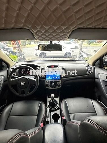 Kia Cerato 1.6 MT 2010