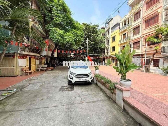 CẦN BÁN TẬP THỂ TẦNG 2 PHỐ PHÁO ĐÀI LÁNG