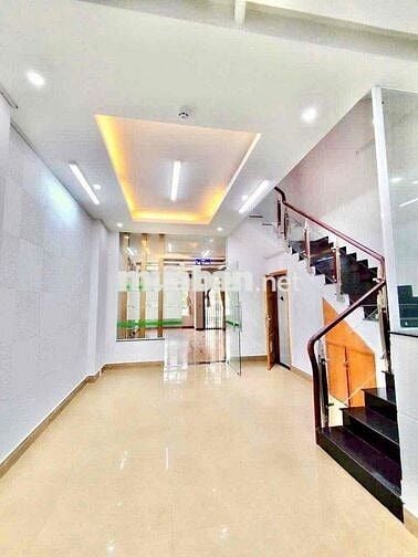 CHO THUÊ NHÀ ĐẸP KHU AO SEN _TÊN LỬA_ 100m2_ 3,5 TẤM