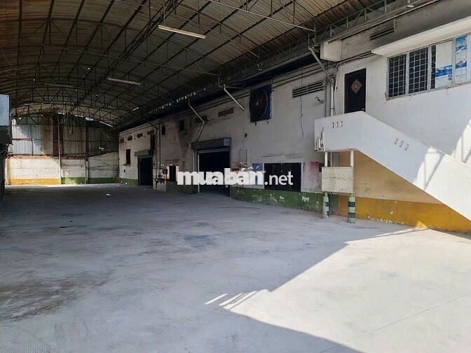 Cho thuê kho xưởng 1.850m² mặt tiền Tỉnh lộ 10, Bình Tân, Giá 160tr/TH