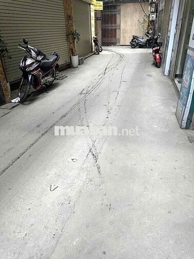 NGÕ THÔNG KD 55m2 - LÔ GÓC 5 TẦNG OTO QUA NHÀ DÂN XÂY - 6 NGỦ GIÁ 13.5 NGÕ THÔNG KD 55m2 - LÔ GÓC 5 TẦNG OTO QUA NHÀ DÂN XÂY - 6 NGỦ GIÁ 13.5